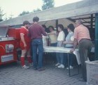 Im Trikot links: Martin Gnter, rechts im karierten Hemd: Josef Heidiri