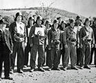 1964: Hugstetter Wettkampfgruppe, von links: Karl Graner (Kommandant), Alfred Stangenberg (Gruppenfhrer), Heinrich Ginter (Melder), Karl Tritsch (Maschinist), Egon Denzlinger (Angriffstruppmann), Alfons Strecker (Angriffstruppfhrer), Josef Oberrieder (Wassertruppmann), Erich Friedrich (Wassertruppfhrer), Georg Tritsch (Schlauchtruppmann), Gottfried Meier (Schlauchtruppfhrer) sowie die Ersatzmnner Erich Oberrieder und Konrad Mller.